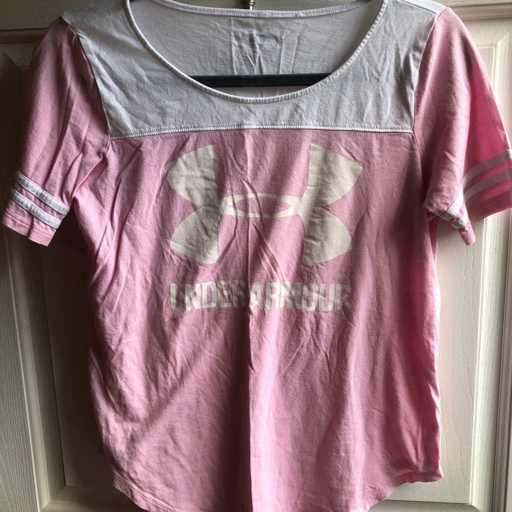 Women’s Under Armour t-shirt